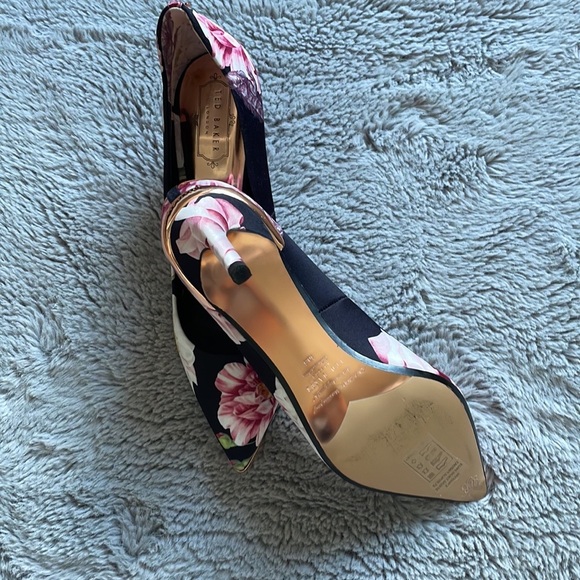 ted baker floral pumps heels - Picture 8 of 14